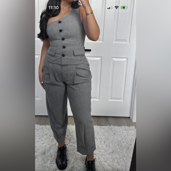 Zara Pants & Vest Set - Picture 1 of 1